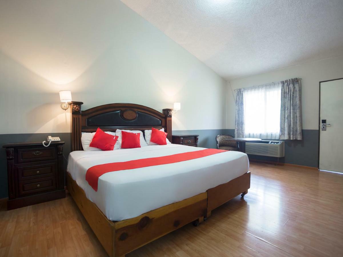 Capital O 88 Inn San Nicolás de los Garzas Zewnętrze zdjęcie